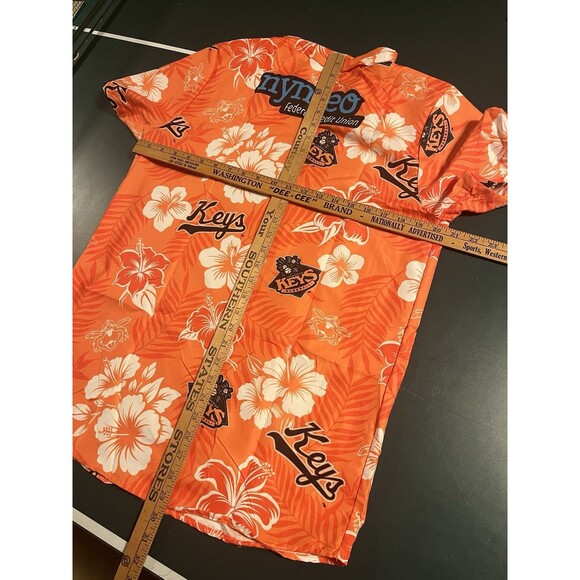 NEW Frederick Keys Baltimore Orioles Minor League Baseball Hawaiian Shirt MED 10 - Picture 8 of 8